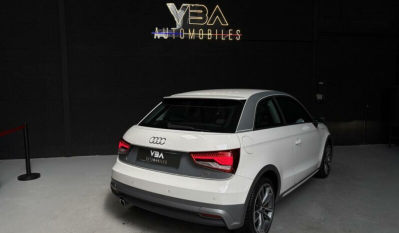 
								Audi A1 1.4 TDI ultra 90 S line full									