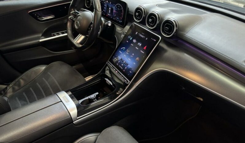 
								Mercedes Classe C V Berline 220 d AMG Line TOIT OUVRANT full									
