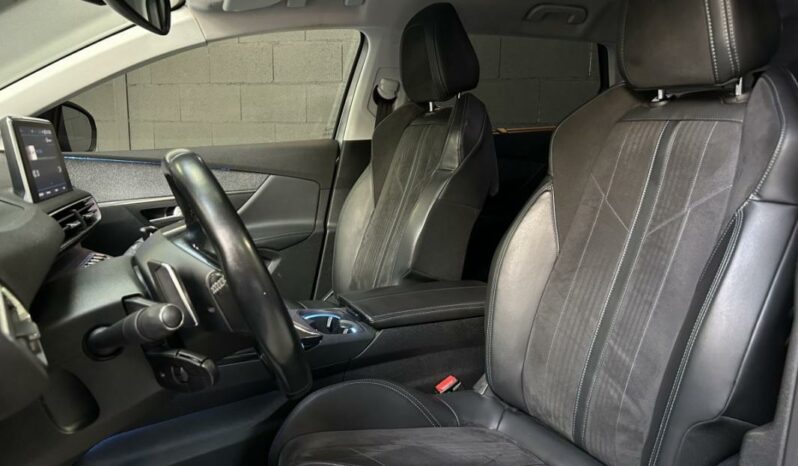 
								Peugeot 5008 II 1.6 THP 165 S&S EAT6 CROSSWAY full									