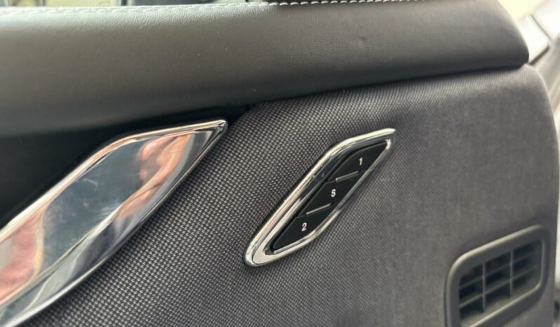 
								Maserati Quattroporte VI 3.0 V6 Diesel GranLusso full									