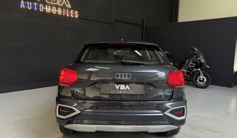 
								Audi Q2 35 TDI 150 S tronic Design full									