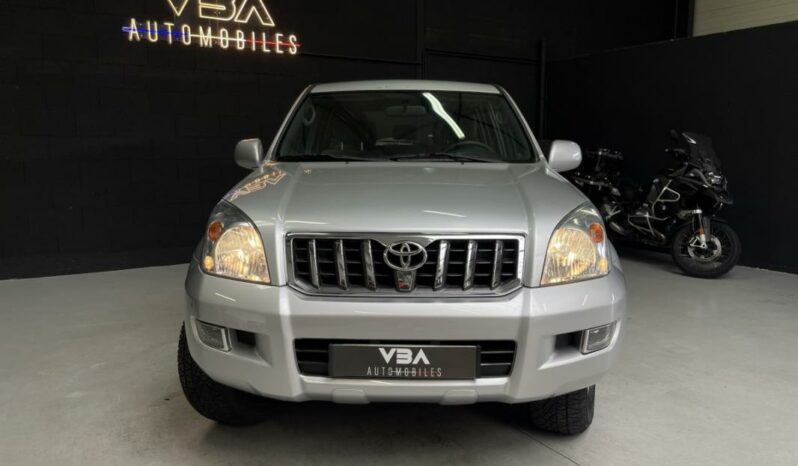 
								Toyota Land Cruiser II 165 D-4D GX full									