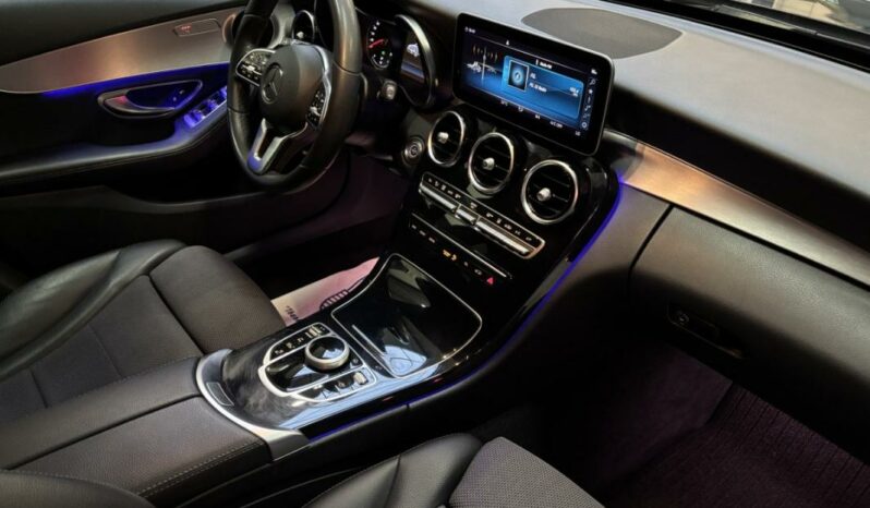 
								Mercedes Classe C break IV 300 de Avantgarde Line full									