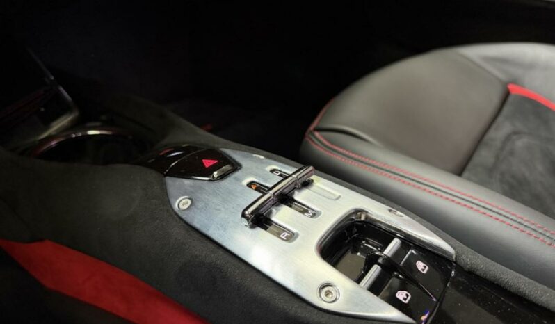 
								Ferrari 296 GTB 3.0 Coupé DCT full									