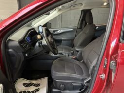 
										Ford Kuga III 2.5 190 hybrid Flexifuel Pshift Titanium full									