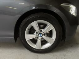 
										BMW Série 1 II 116i 136ch Lounge Plus BVA full									