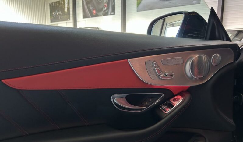 
								Mercedes Classe C coupe IV AMG 63 S full									