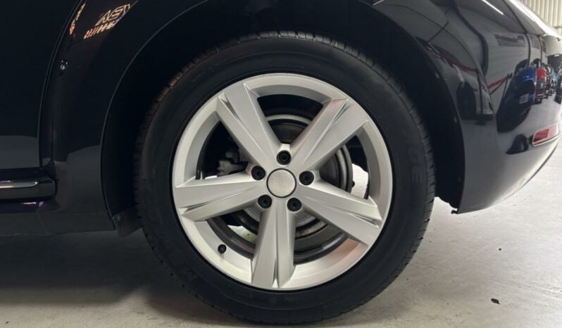 
								Volkswagen Coccinelle II 2.0 TDI 140 DSG6 Sport full									