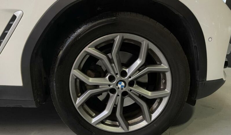 
								BMW X3 III xDrive20d 190ch xLine BVA8 full									