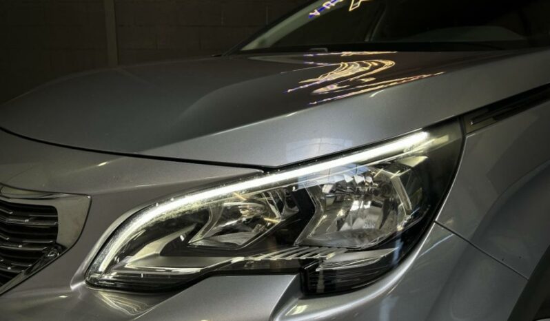 
								Peugeot 5008 II 1.6 THP 165 S&S EAT6 CROSSWAY full									