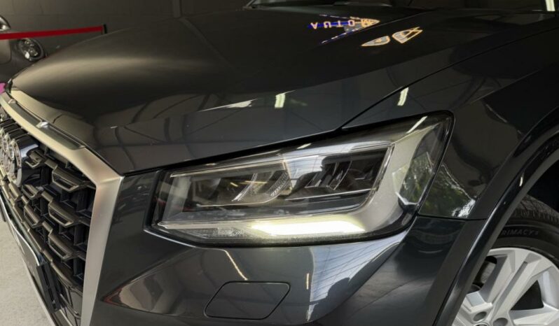 
								Audi Q2 35 TDI 150 S tronic Design full									