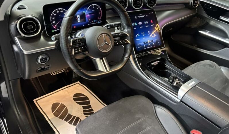 
								Mercedes Classe C V Berline 220 d AMG Line TOIT OUVRANT full									