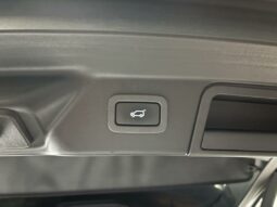 
										Land Rover Range Rover Velar 3.0 D300 BVA HSE R-Dynamic full									