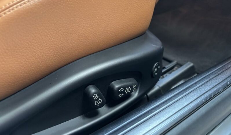 
								BMW Série 6 II M6 507 ch Cabriolet SMG7 full									