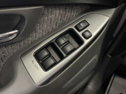 
										Toyota Land Cruiser II 165 D-4D GX full									