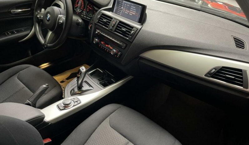 
								BMW Série 1 II 116i 136ch Lounge Plus BVA full									