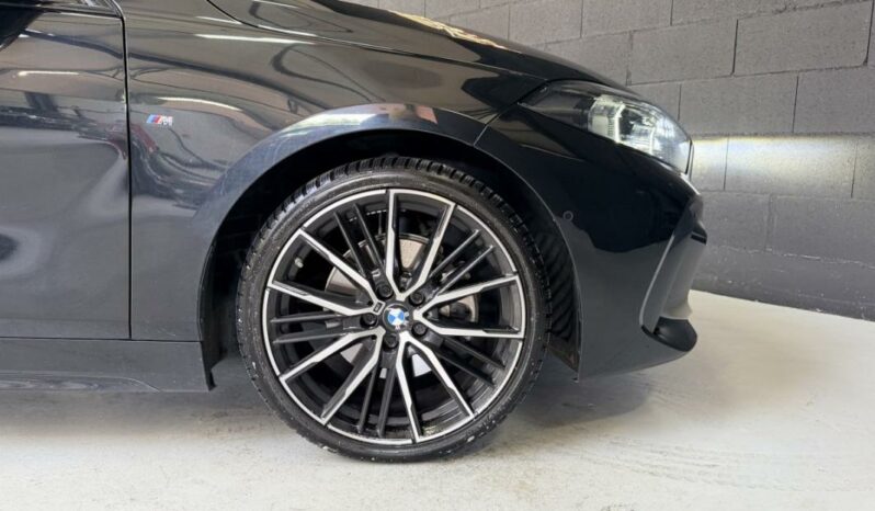 
								BMW Série 1 III 2.0 118D AUTO M Sport full									