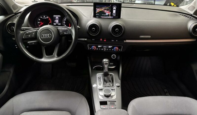 
								Audi A3 sportback III 35 TFSI 150 COD S tronic S-LINE full									