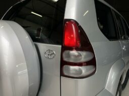 
										Toyota Land Cruiser II 165 D-4D GX full									