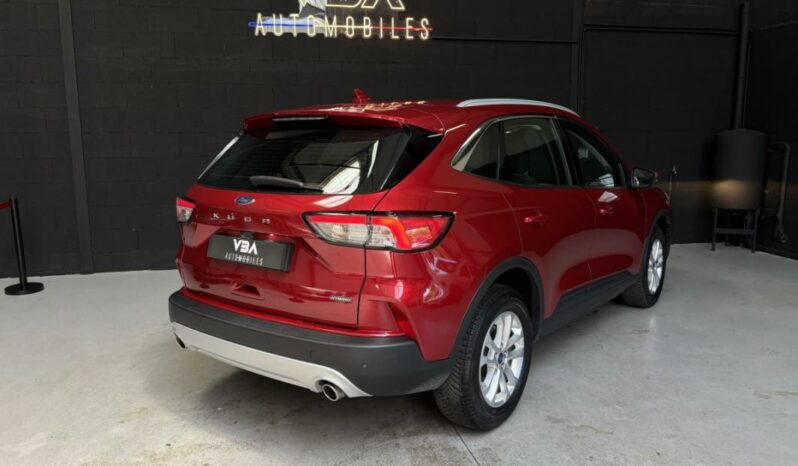 
								Ford Kuga III 2.5 190 hybrid Flexifuel Pshift Titanium full									