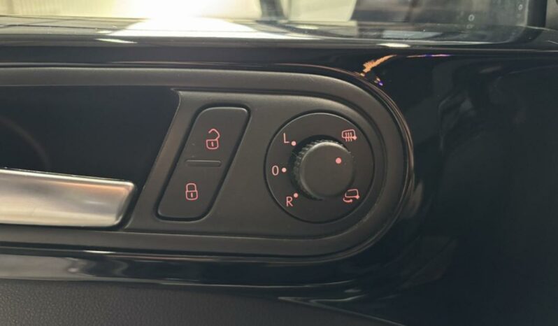 
								Volkswagen Coccinelle II 2.0 TDI 140 DSG6 Sport full									