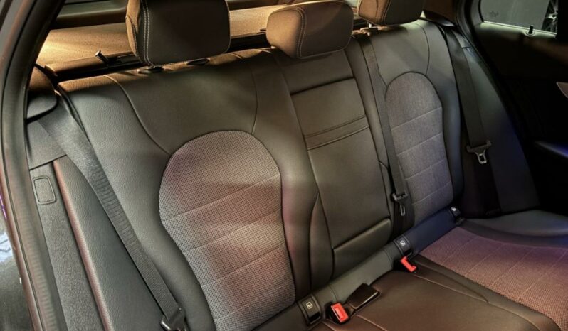 
								Mercedes Classe C break IV 300 de Avantgarde Line full									