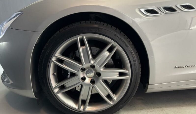 
								Maserati Quattroporte VI 3.0 V6 Diesel GranLusso full									