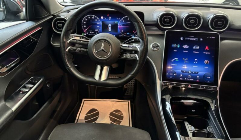 
								Mercedes Classe C V Berline 220 d AMG Line TOIT OUVRANT full									