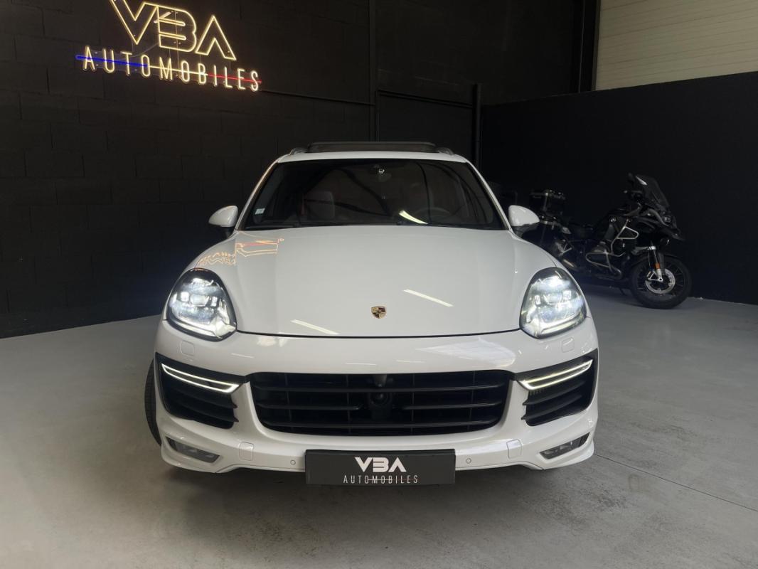 Porsche Cayenne II 3.6 V6 GTS