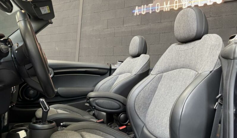 
								Mini Cabrio Mini IV Cooper Edition Premium Plus 136 ch BVA7 full									