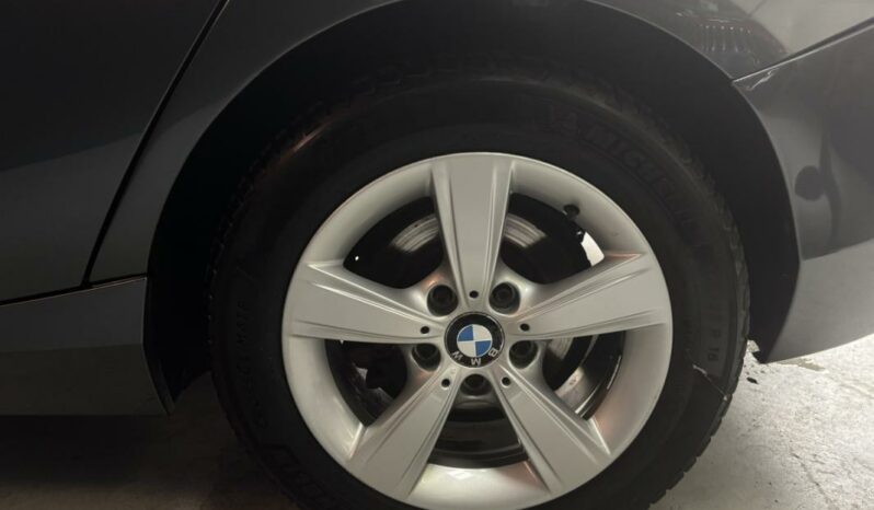 
								BMW Série 1 II 116i 136ch Lounge Plus BVA full									