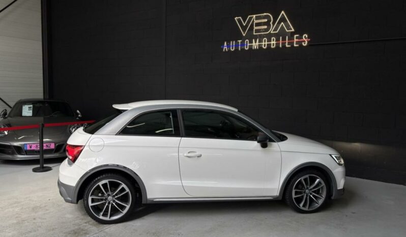 
								Audi A1 1.4 TDI ultra 90 S line full									