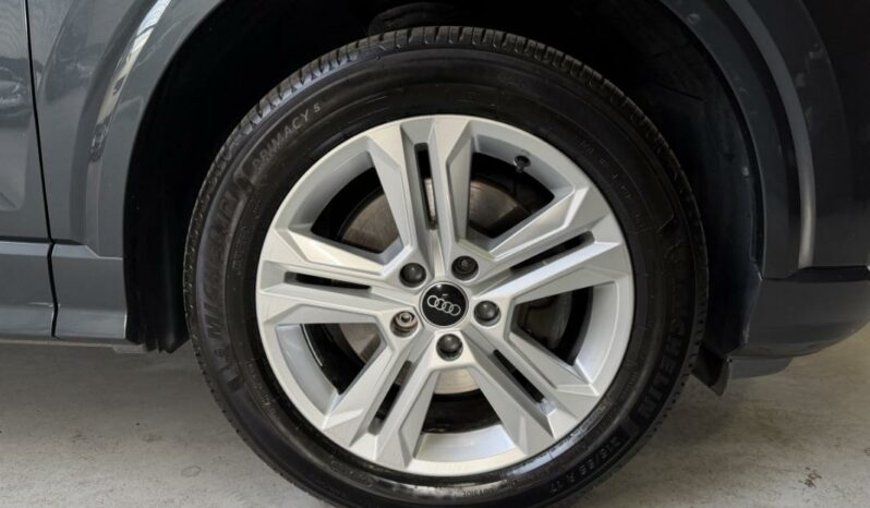 
								Audi Q2 35 TDI 150 S tronic Design full									