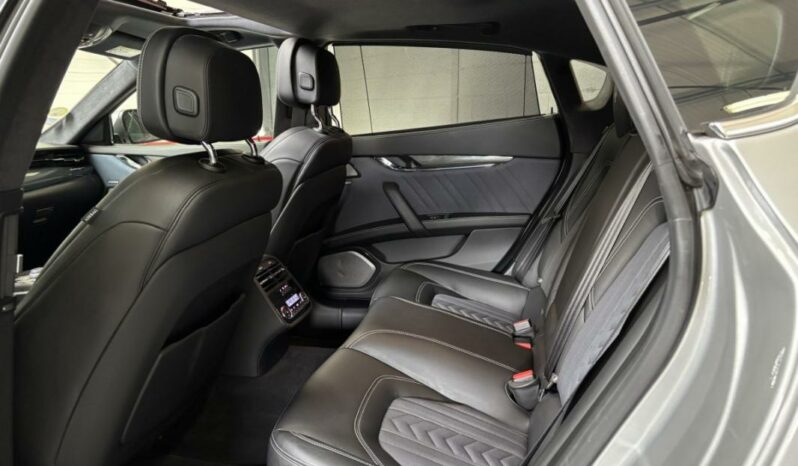 
								Maserati Quattroporte VI 3.0 V6 Diesel GranLusso full									