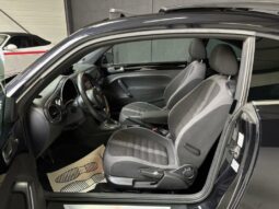 
										Volkswagen Coccinelle II 2.0 TDI 140 DSG6 Sport full									