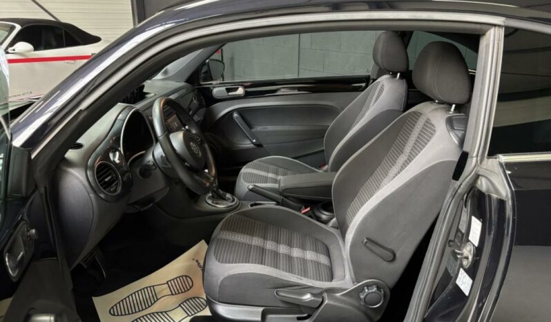 
								Volkswagen Coccinelle II 2.0 TDI 140 DSG6 Sport full									