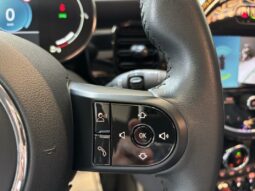 
										Mini Cabrio Mini IV Cooper Edition Premium Plus 136 ch BVA7 full									