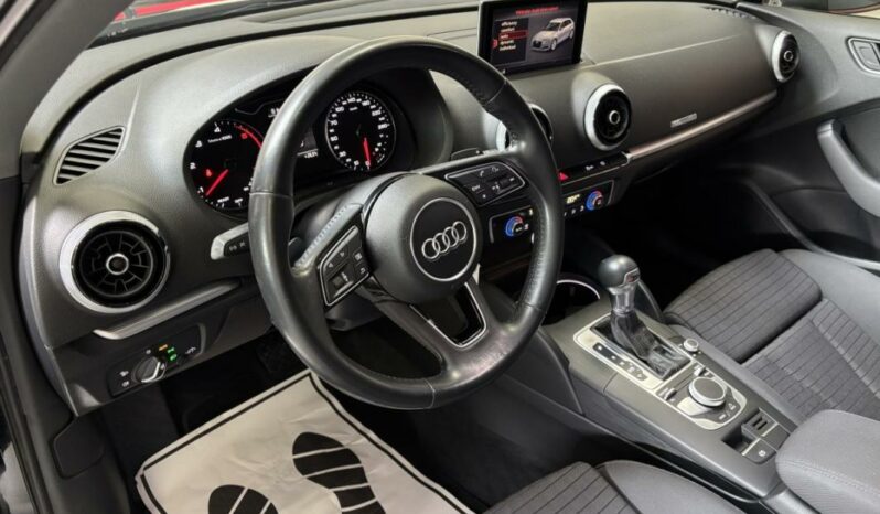 
								Audi A3 sportback III 1.6 TDI 116 S tronic DESIGN full									