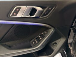 
										BMW Série 1 III 2.0 118D AUTO M Sport full									