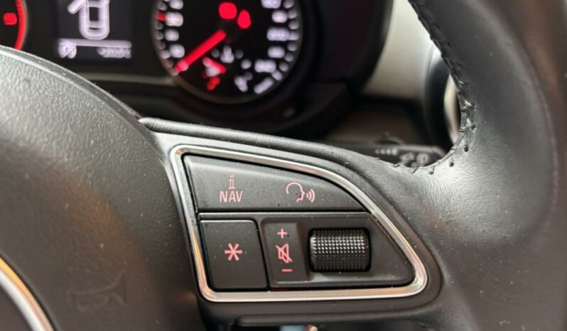 
								Audi A1 1.4 TDI ultra 90 S line full									