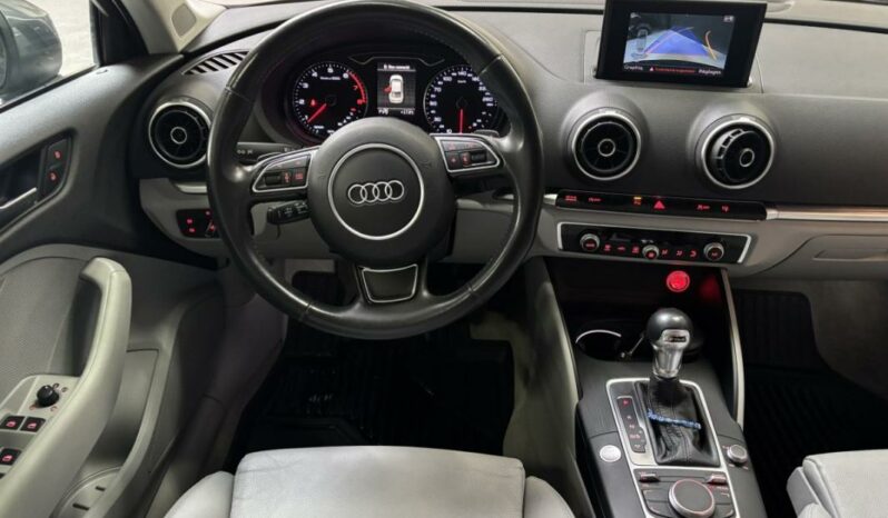 
								Audi A3 Berline III 1.4 TFSI COD ULTRA S Tro 7 150 Amb Luxe full									