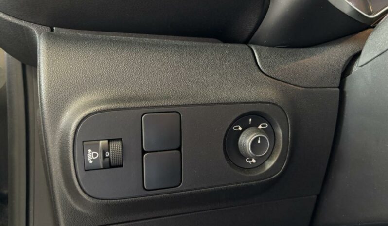 
								Citroën C3 III BlueHDi 100 S&S BVM Feel Business full									