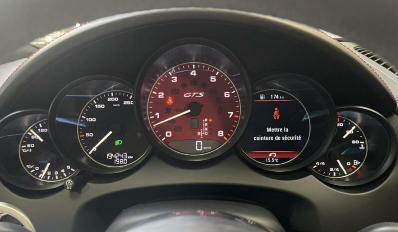 
								Porsche Cayenne II 3.6 V6 GTS full									
