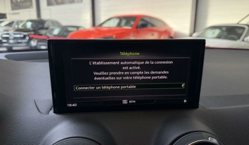 
								Audi Q2 35 TDI 150 S tronic Design full									