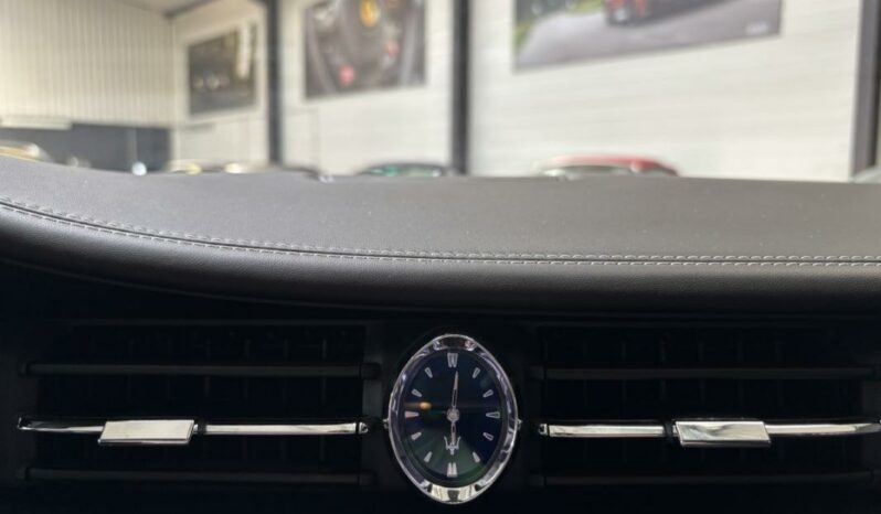 
								Maserati Quattroporte VI 3.0 V6 Diesel GranLusso full									
