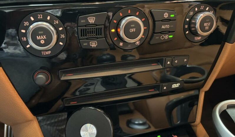 
								BMW Série 6 II M6 507 ch Cabriolet SMG7 full									