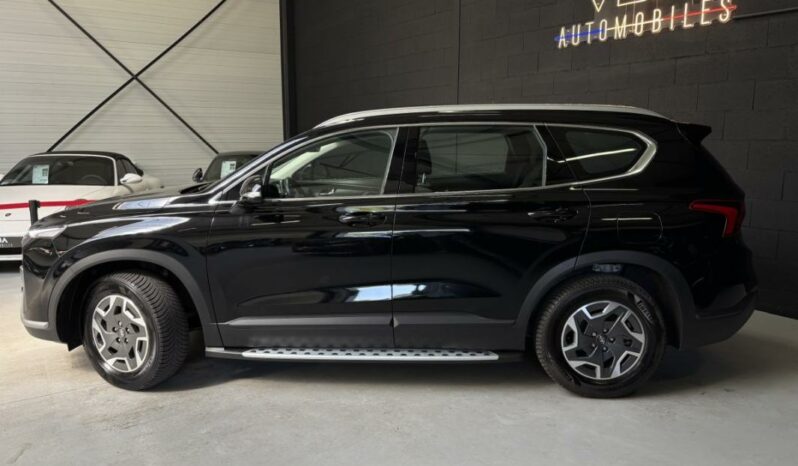 
								Hyundai Santa Fe IV 1.6 T-GDI HYBRID INTUITIVE AUTO 7-SEAT full									