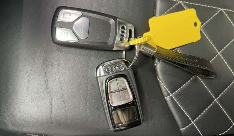 
								Audi Q7 II 3.0 TDI CD 272ch quat tip S line 7pl full									