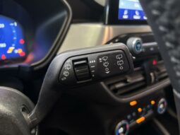 
										Ford Kuga III 2.5 190 hybrid Flexifuel Pshift Titanium full									