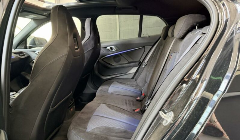 
								BMW Série 1 III 2.0 118D AUTO M Sport full									